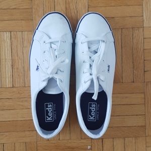 white keds